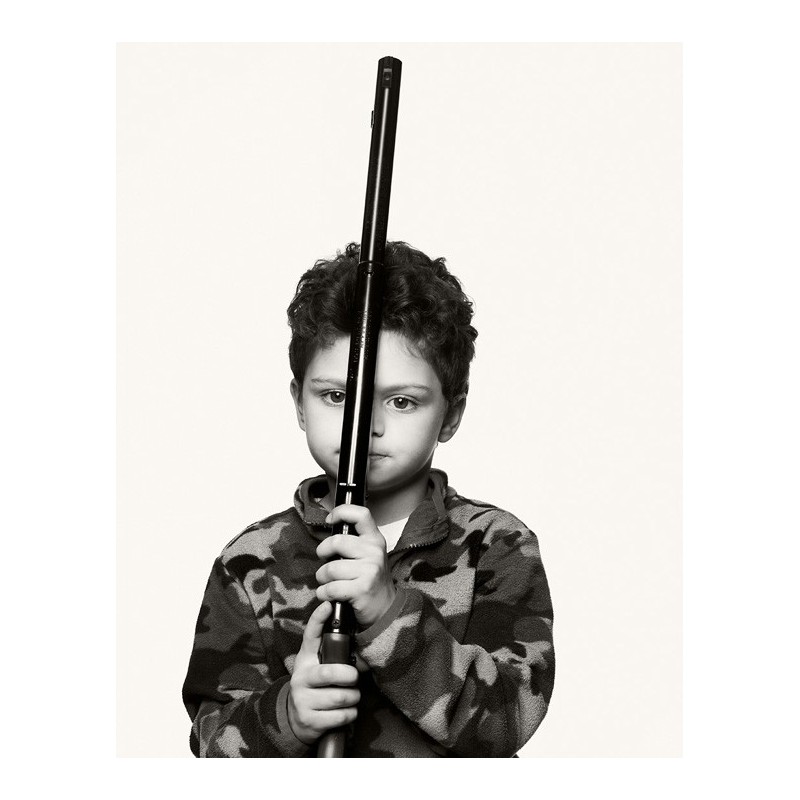 Age of Innocence - Les enfants et les armes aux États-Unis