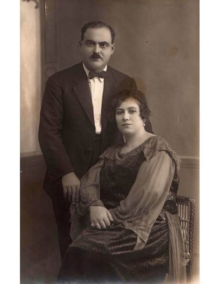 KARIMEH ABBOUD - Lady photographer