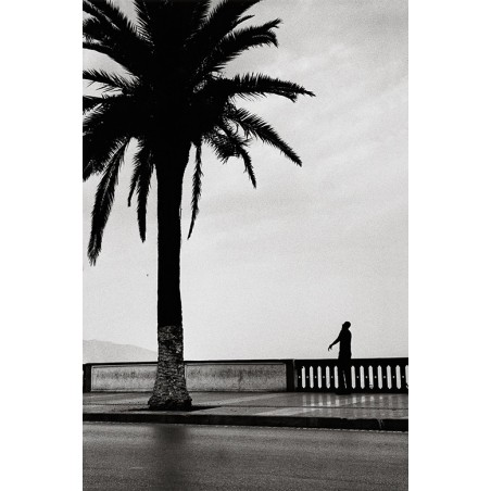 Son œil dans ma main