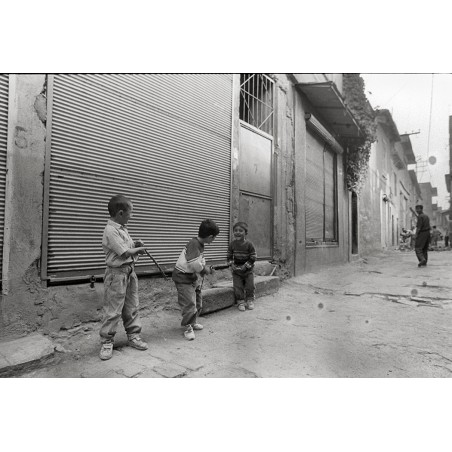 Une rue Les enfants Une rue Les enfants