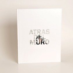 Atras del muro